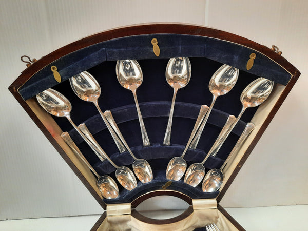 1938-1991 Set of 6 plus Serving Pieces Graham Sterling