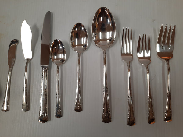 1938-1991 Set of 6 plus Serving Pieces Graham Sterling